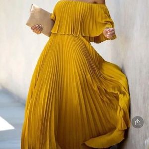 Pleated Maxi dress